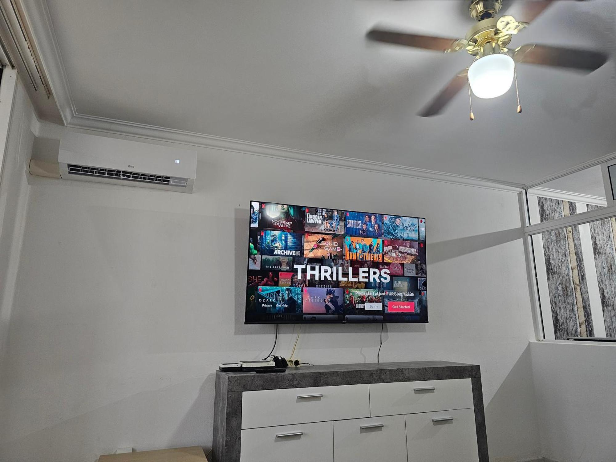 Cozy Studio, Aircon And 3 Pools سان ميغيل ذي أبونا المظهر الخارجي الصورة