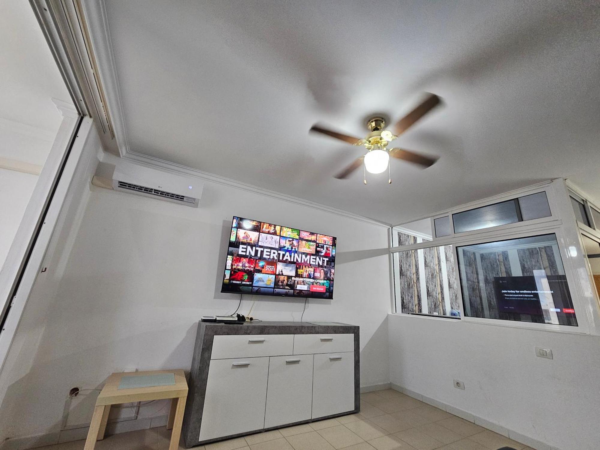 Cozy Studio, Aircon And 3 Pools سان ميغيل ذي أبونا المظهر الخارجي الصورة